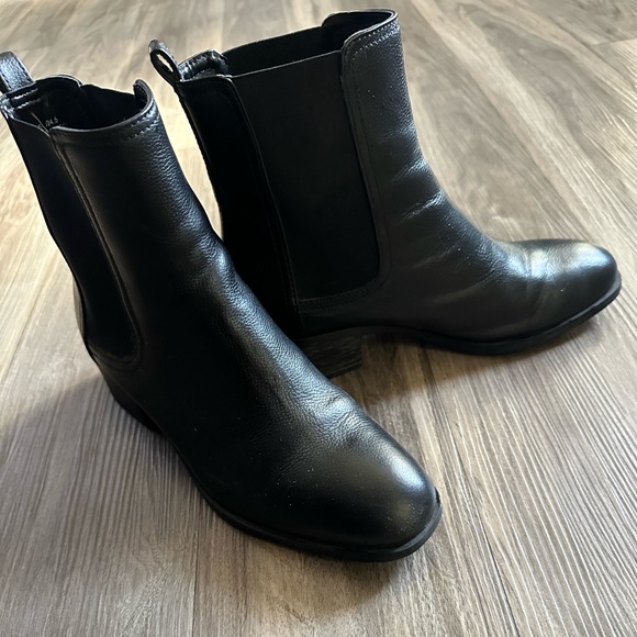 Kenneth Cole Reaction Salt Chelsea Boots Black Size 8 - Picture 2 of 6